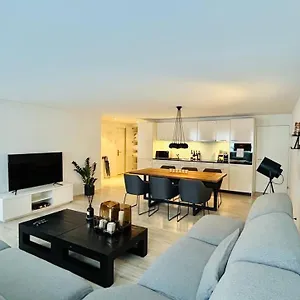 Apartment Paradeplatz By Airhome, Zürich